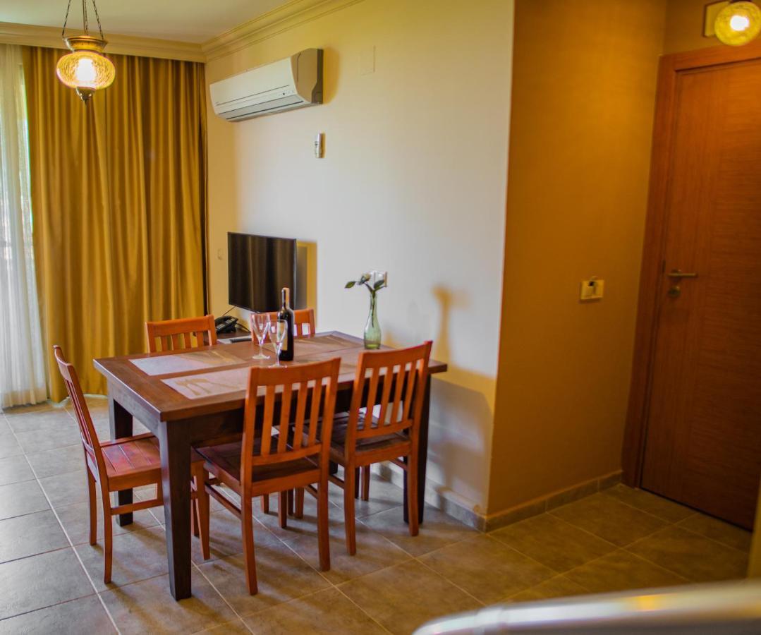Dores Residence Турунч Екстер'єр фото